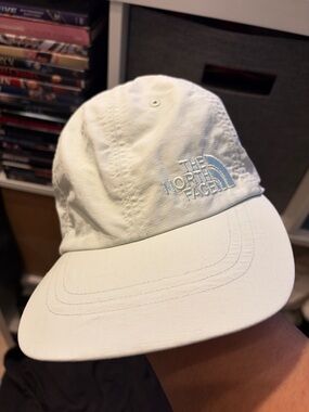North face frost color hat